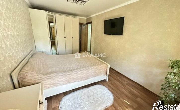 2-комн квартира Республика Татарстан (Татарстан), Нижнекамск, Вокзальная улица, 2А