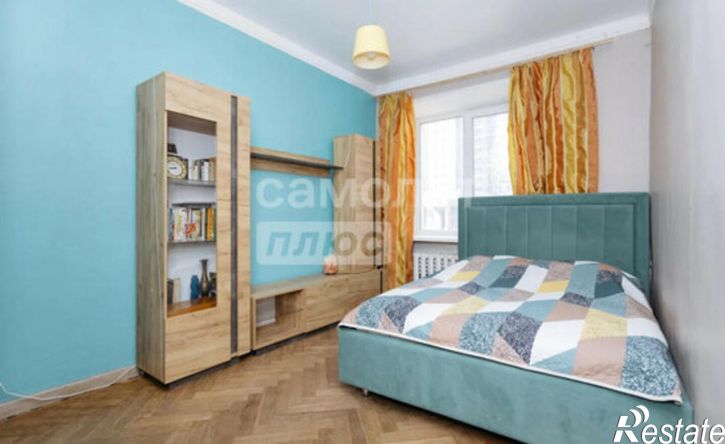 3-комн квартира Республика Татарстан (Татарстан), Казань, улица Заря, 4