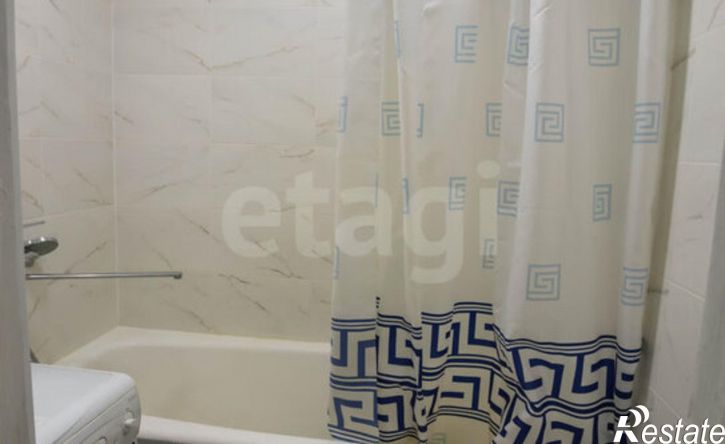 2-комн квартира Республика Татарстан (Татарстан), Альметьевск, улица Нефтяников, 15