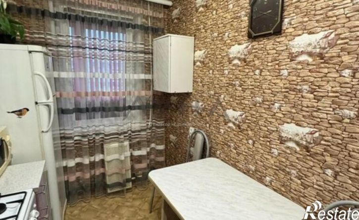 2-комн квартира Республика Татарстан (Татарстан), Набережные Челны, улица Шамиля Усманова, 136/47