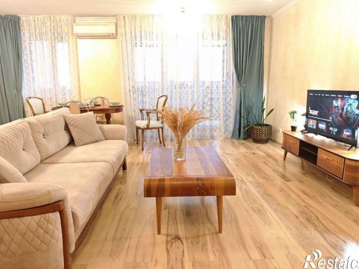 2-комн квартира Казань, улица Родины, 37