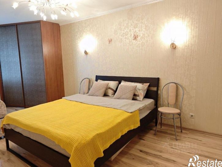 2-комн квартира Казань, улица Родины, 37
