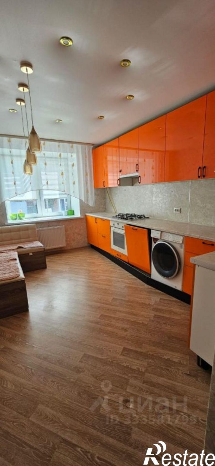 2-комн квартира Казань, улица Серова, 43к1