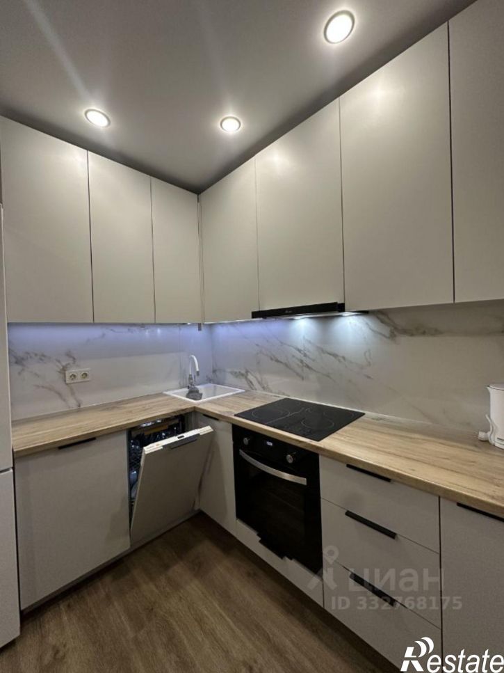 1-комн квартира улица Петра Полушкина, 1,  д. 1