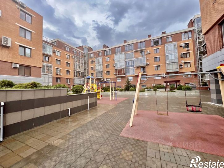 4-комн квартира Чистопольская улица, 20Б,  д. 20Б