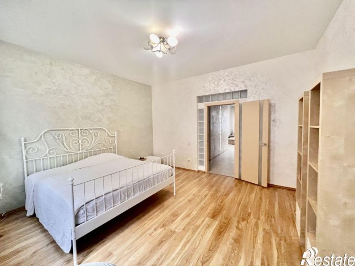 4-комн квартира Чистопольская улица, 20Б,  д. 20Б