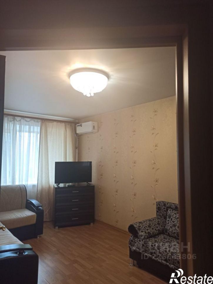 1-комн квартира улица Академика Лаврентьева, 9,  д. 9