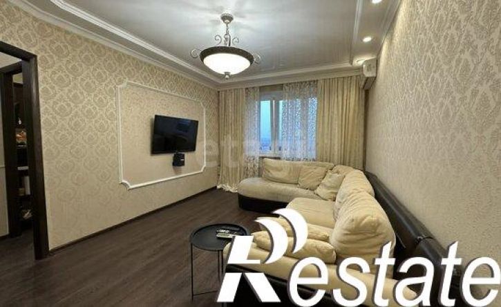 3-комн квартира бульвар Домостроителей, 5,  д. 5