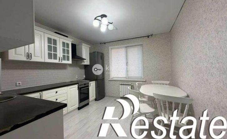2-комн квартира улица Андрея Адо, 13Б,  д. 13Б