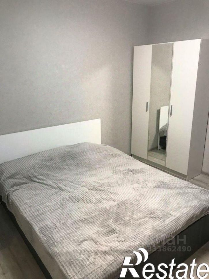 3-комн квартира улица Новаторов, 8А,  д. 8А