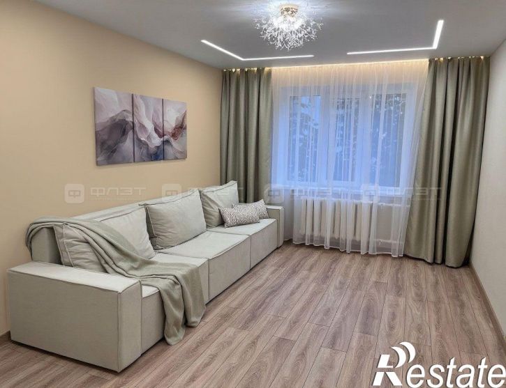 3-комн квартира ул. Юлиуса Фучика, дом 131