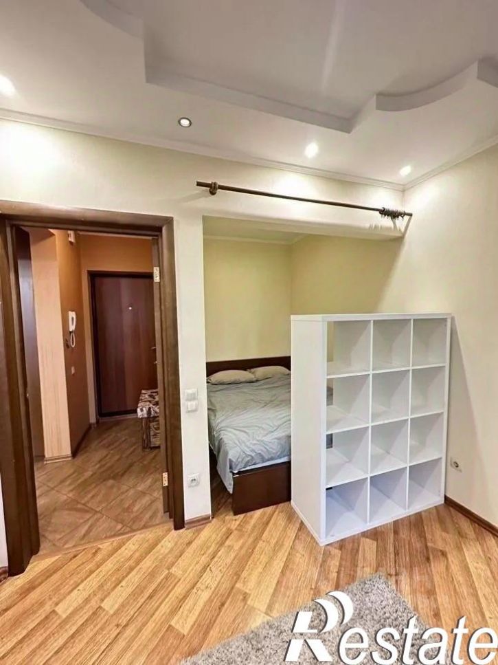 1-комн квартира Меридианная улица, 8,  д. 8