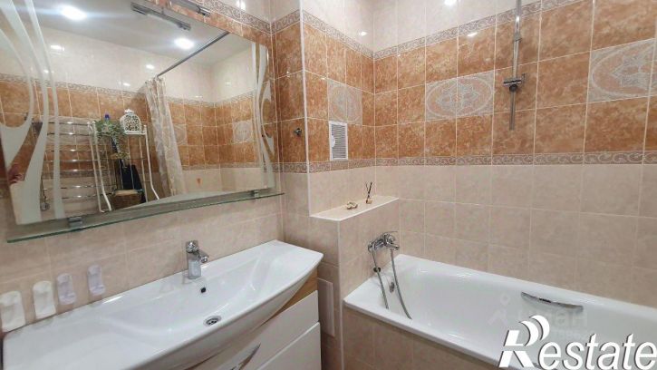 2-комн квартира улица Салиха Батыева, 17,  д. 17