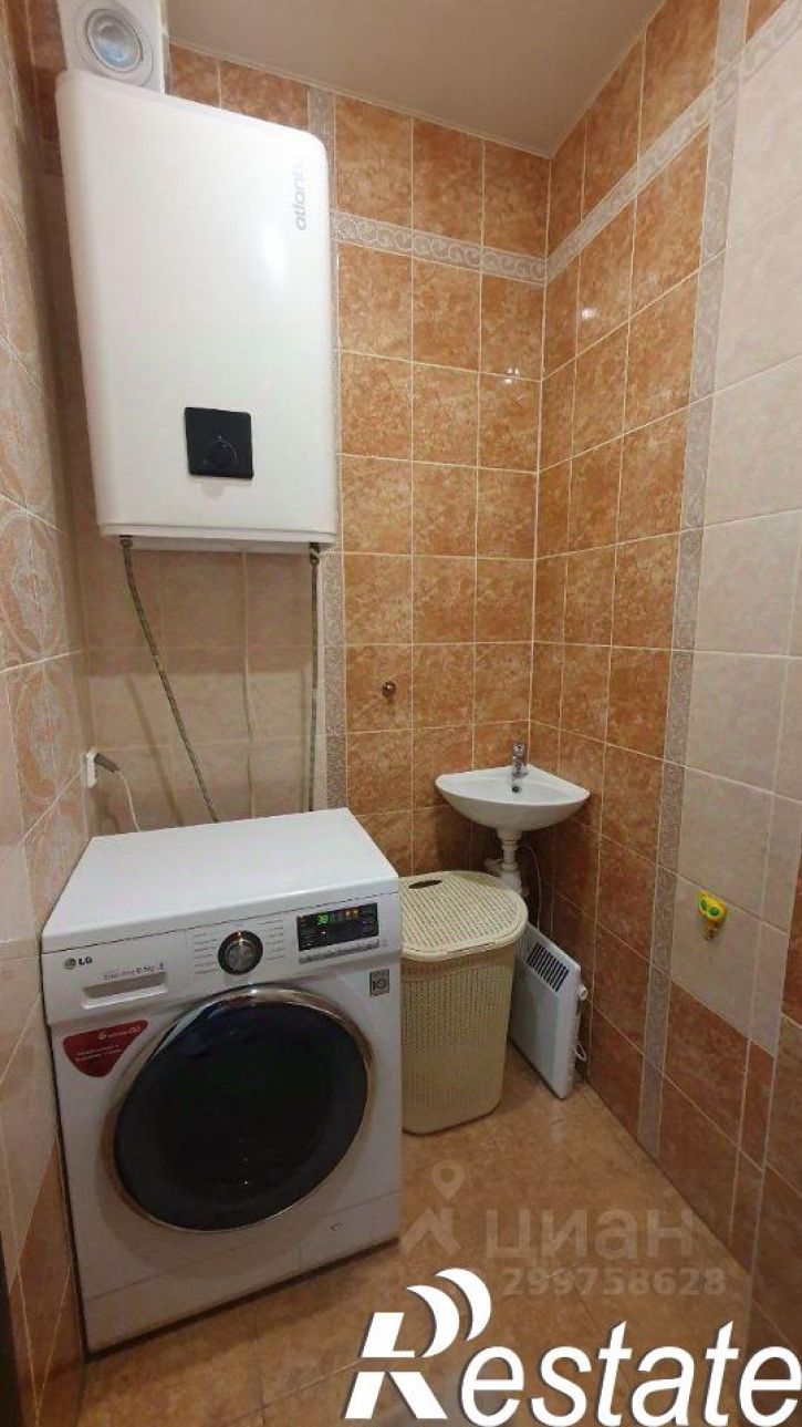 2-комн квартира улица Салиха Батыева, 17,  д. 17