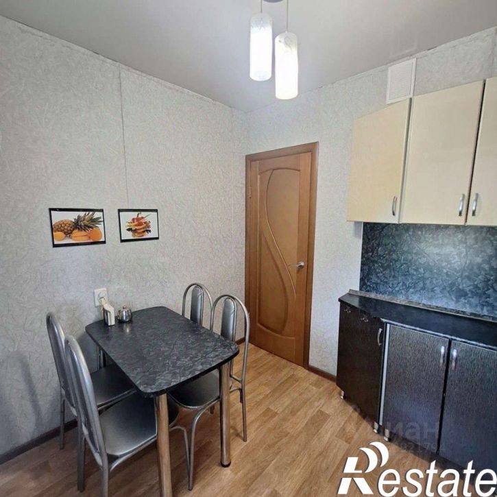 3-комн квартира проспект Яшьлек,дом 51