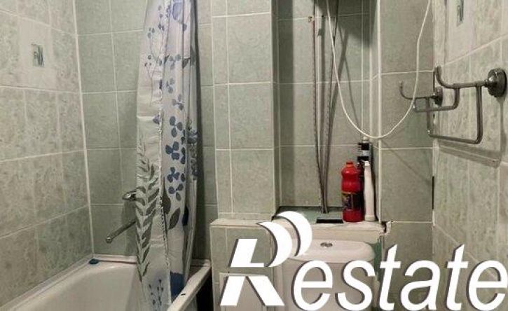 2-комн квартира улица Глазунова, 8 к2,  д. 8 к2