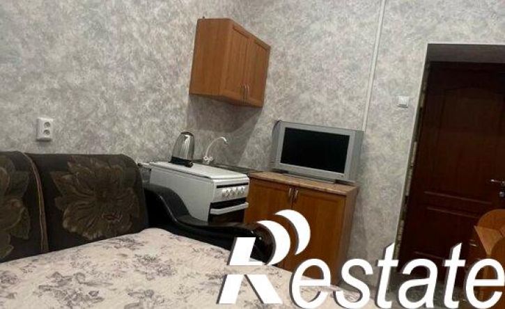 2-комн квартира улица Глазунова, 8 к2,  д. 8 к2