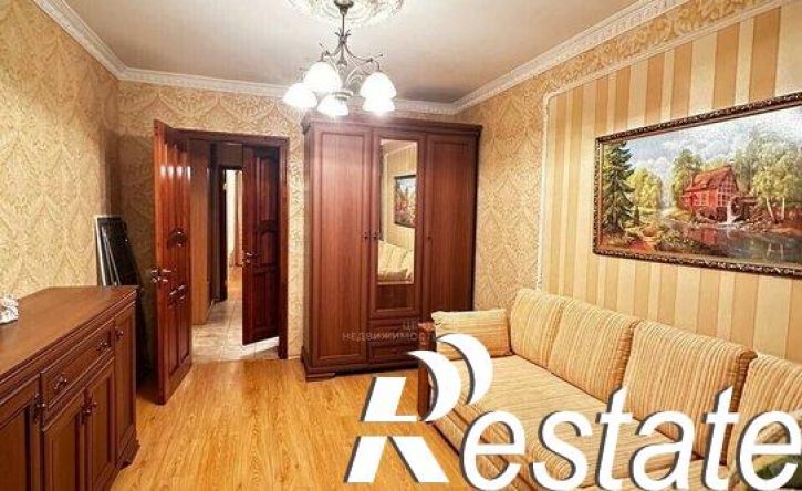 3-комн квартира улица Мусина, 74,  д. 74