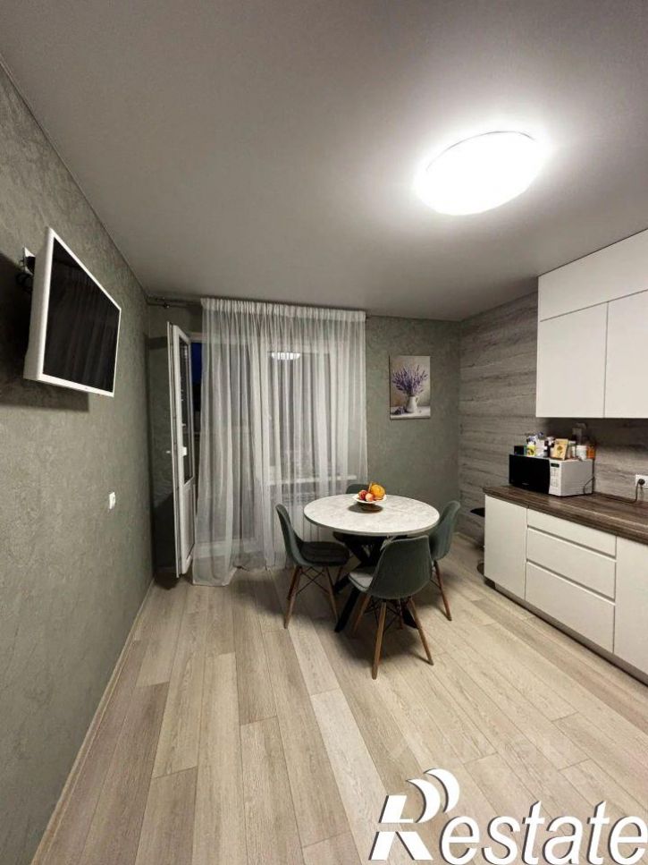 2-комн квартира улица Салиха Сайдашева, 19А,  д. 19А