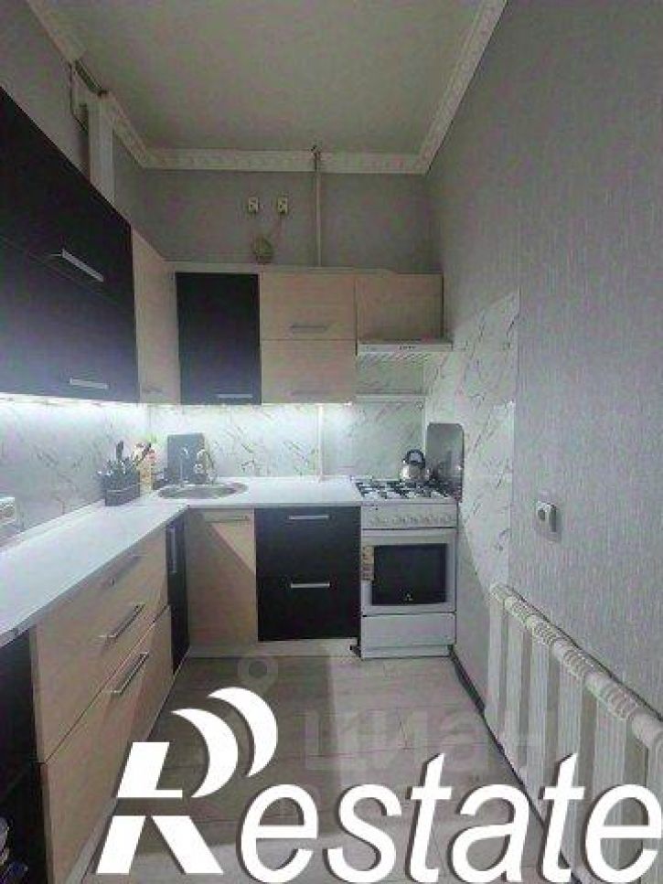4-комн квартира улица Королёва, 20,  д. 20