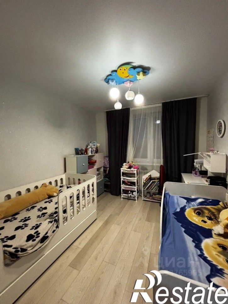 2-комн квартира улица Салиха Сайдашева, 19А,  д. 19А