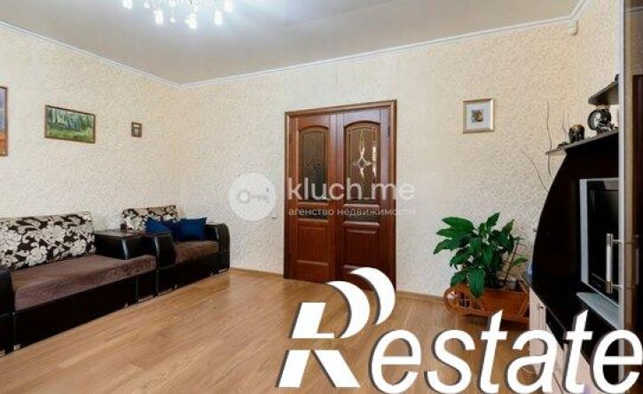 2-комн квартира улица Адоратского, 4,  д. 4