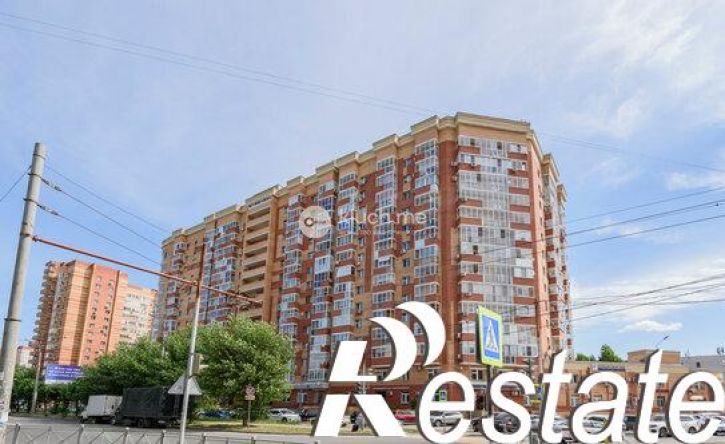 2-комн квартира улица Адоратского, 4,  д. 4