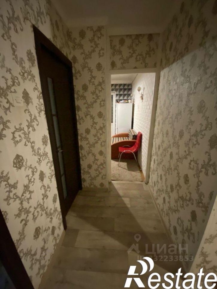 2-комн квартира проспект Победы, 100,  д. 100