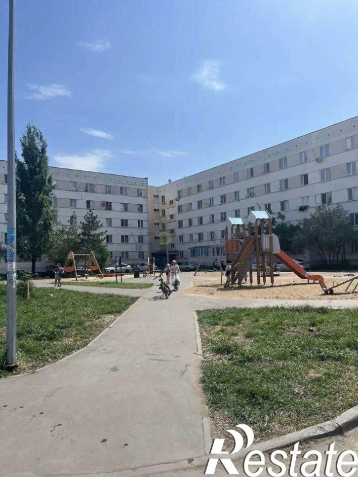 2-комн квартира улица Нариманова,дом 40