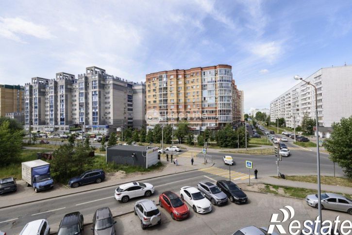 2-комн квартира улица Адоратского, 4,  д. 4