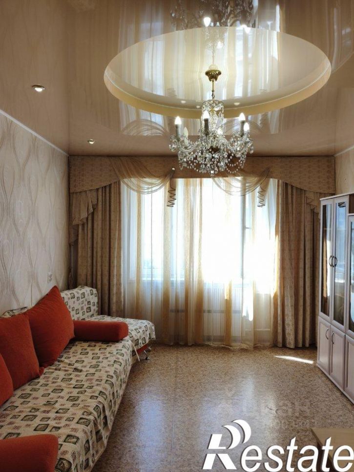 3-комн квартира улица Академика Глушко, 16А,  д. 16А