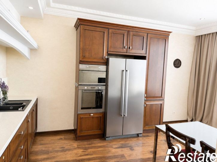 3-комн квартира Чистопольская улица, 40,  д. 40