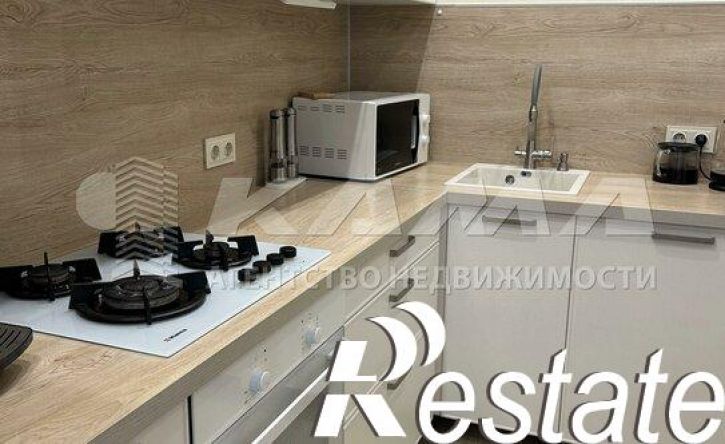 2-комн квартира Республика Татарстан (Татарстан), Набережные Челны, улица Шамиля Усманова, 108