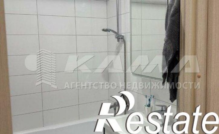 3-комн квартира Республика Татарстан (Татарстан), Набережные Челны, улица Виктора Полякова, 12В