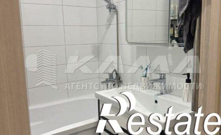 3-комн квартира Республика Татарстан (Татарстан), Набережные Челны, улица Виктора Полякова, 12В