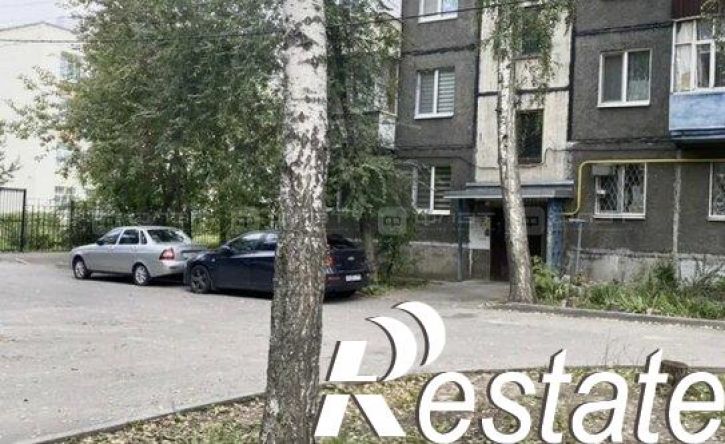2-комн квартира улица Лушникова, 9,  д. 9