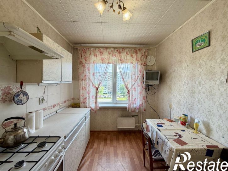 3-комн квартира улица Адоратского, 47,  д. 47