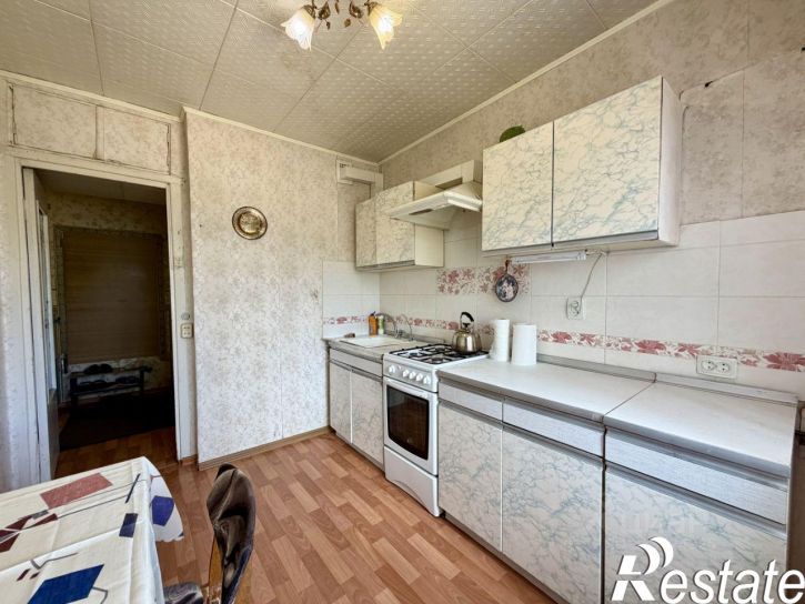 3-комн квартира улица Адоратского, 47,  д. 47