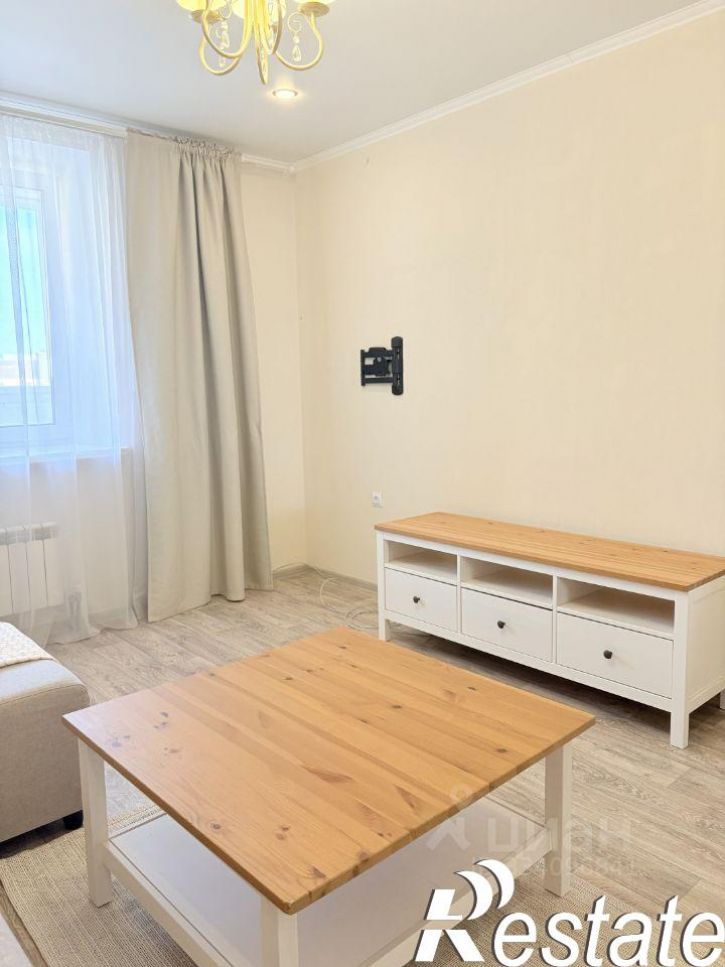 2-комн квартира улица Салиха Батыева, 11,  д. 11