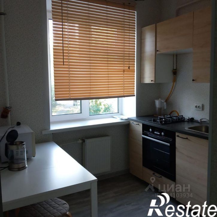 1-комн квартира улица Короленко, 32,  д. 32