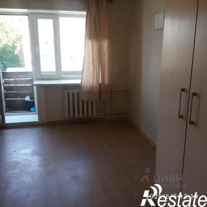 Комната улица Академика Кирпичникова, 27,  д. 27
