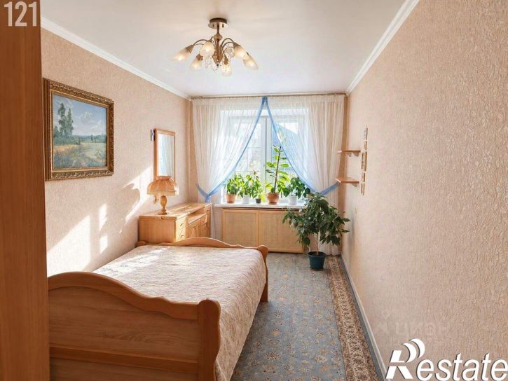 3-комн квартира улица Бари Галеева, 8,  д. 8