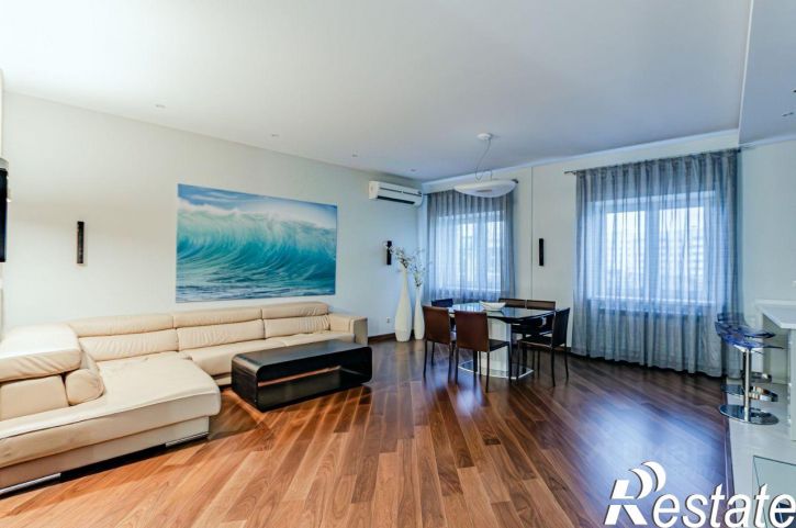 4-комн квартира Чистопольская улица, 38,  д. 38