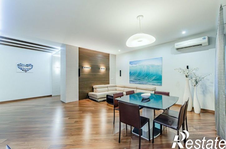 4-комн квартира Чистопольская улица, 38,  д. 38