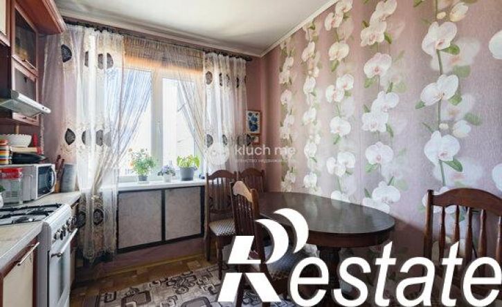 3-комн квартира улица Глазунова, 8 к1,  д. 8 к1
