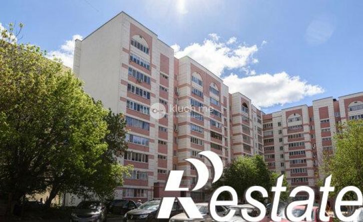 3-комн квартира улица Глазунова, 8 к1,  д. 8 к1