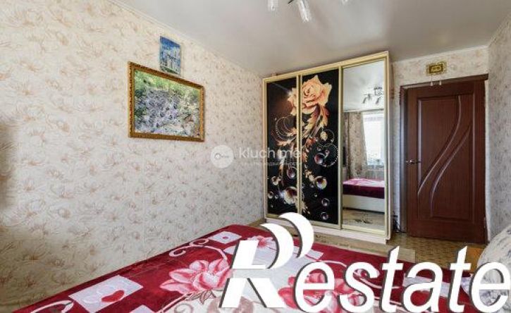 3-комн квартира улица Глазунова, 8 к1,  д. 8 к1