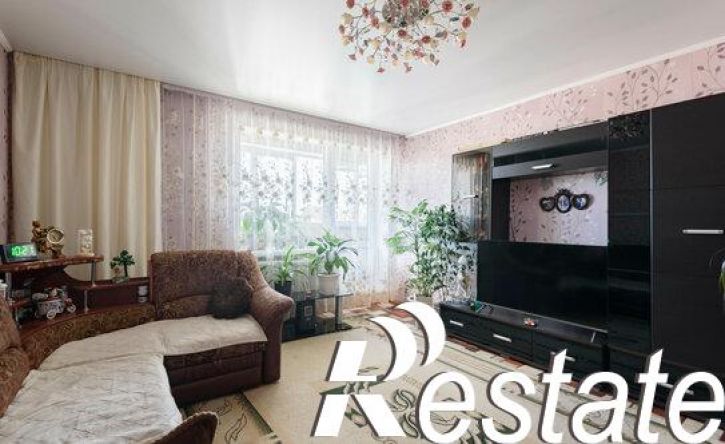 3-комн квартира улица Глазунова, 8 к1,  д. 8 к1