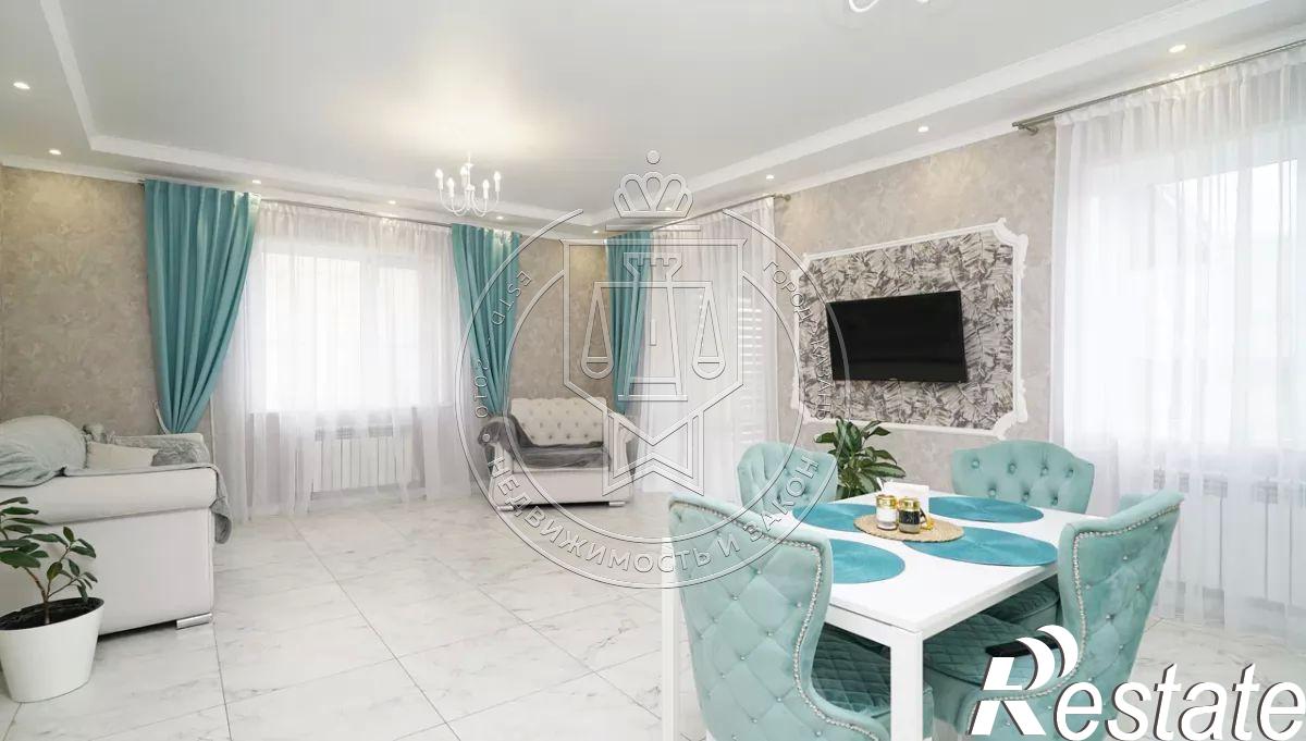 Купить дачу, дом, коттедж за 13 300 000 рублей на Азина ул, 72А