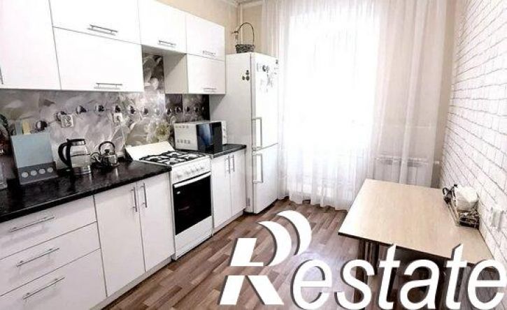 2-комн квартира улица Рината Галеева, 33,  д. 33